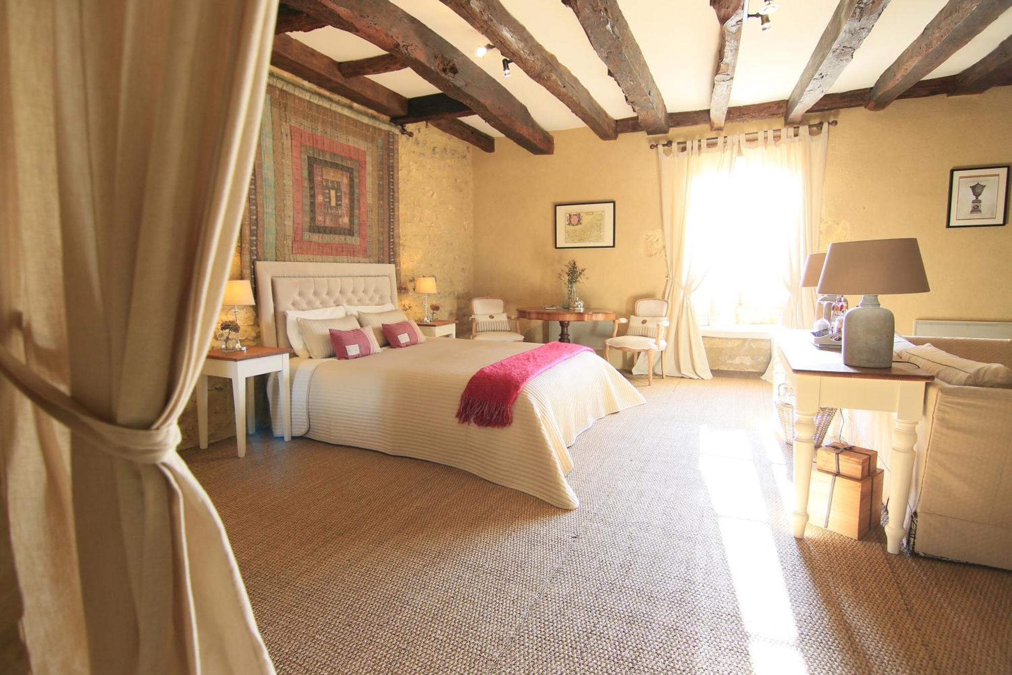 La Maison Louverie Pontours 외부 사진