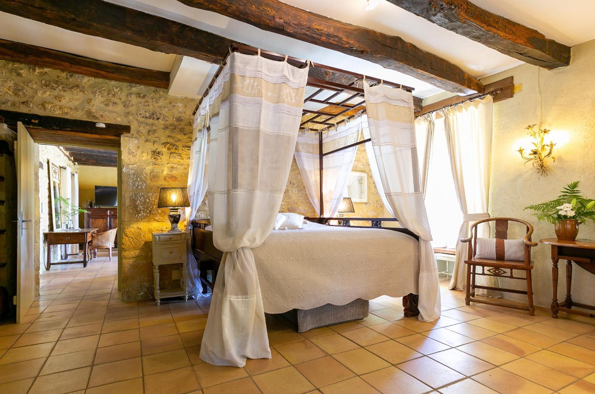 La Maison Louverie Pontours 외부 사진